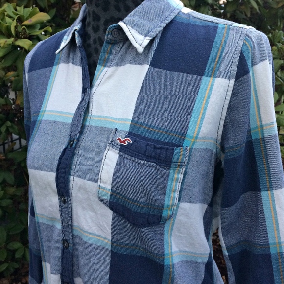 Hollister Blue and White Plaid Flannel Shirt  - Size Large - Picture 5 of 8